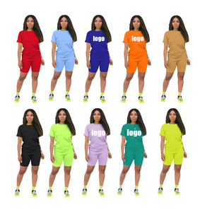 Nuovi arrivi 2024 set di abbigliamento estivo con Logo personalizzato da donna set di abbigliamento estivo con scollo a o tinta unita <span class=keywords><strong>T</strong></span> <span class=keywords><strong>Shirt</strong></span> due pezzi pantaloncini da <span class=keywords><strong>motociclista</strong></span> - Product Image 3