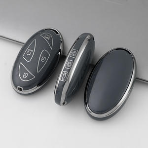 เคสกุญแจรถยนต์ TPU นุ่ม พรีเมียม น้ำหนักเบา สำหรับ Tucson IONIQ 6 Sonata Elantra พร้อมพวงกุญแจ - Product Image 1