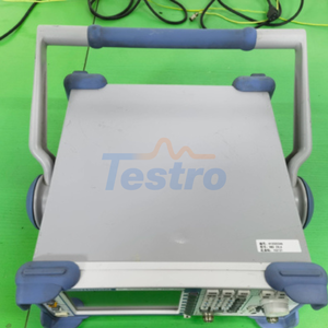 Analyseur de réseau vectoriel portable Rohde & Schwarz R & S ZVL6 VNA 6 GHz - Product Image 3