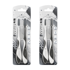 Brosse à dents manuelle Little Bulls Adventures à tête incurvée et fine, 34 mm, poils souples, pour adultes, qualité supérieure, lot de 2 - Product Image 5