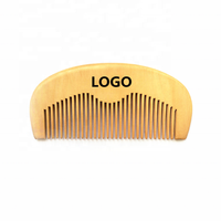 Peigne artisanal en bois personnalisable avec logo pour cadeau souvenir