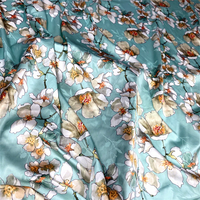 Tissu pour vêtements, tissu en polyester, satin en polyester, tissu jacquard à impression personnalisée pour pyjama femme