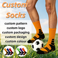 Chaussettes de sport en polyester rayées imprimées sur mesure avec design contrastant talon-orteil, compression et absorption des chocs pour l'entraînement des mollets