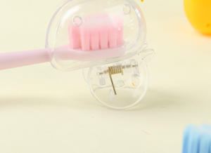 En gros, protège-têtes de voyage pour bébés, casquettes de protection pour enfants, étuis de brosse et clips de protection portables en plastique pour la maison - Product Image 3