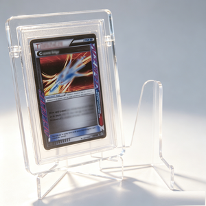 Nuevo Soporte de Escritorio Acrílico Transparente y Estable para Exhibición de Tarjetas Coleccionables Graduadas - Product Image 1