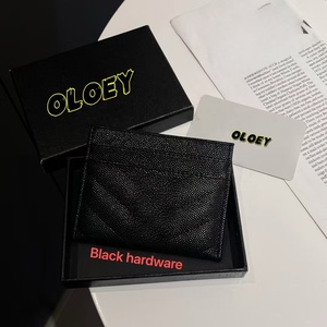 Portacarte di Credito e Mini Portafoglio da <span class=keywords><strong>Donna</strong></span> in PU con Ciondoli a Fiore, Adatto anche per Portafogli da Uomo o <span class=keywords><strong>Porta</strong></span> <span class=keywords><strong>Carte</strong></span> - Product Image 2