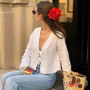 Primavera donna nuovo Top Streetwear con manica profonda in corno a V ampio scollo a V a maniche lunghe camicie con fiocco in lino di cotone rosse - Product Image 4