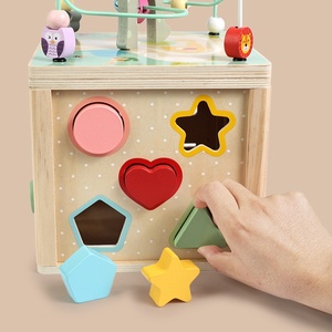 <span class=keywords><strong>Cube</strong></span> d'activités <span class=keywords><strong>en</strong></span> <span class=keywords><strong>bois</strong></span> 6-<span class=keywords><strong>en</strong></span>-1 Brain Boost, jouet Montessori labyrinthe de perles et trieur de formes pour tout-petits, idéal pour la maison et la maternelle - Product Image 4