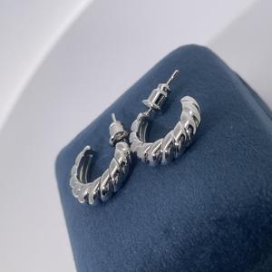 Pendientes de Aro Tianyu Gems, Chapados en Oro, Estilo Vintage, Modernos y Geométricos, con Diseño de Espiral, Sin Piedras, Unisex - Product Image 1