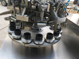 Bouchons <span class=keywords><strong>de</strong></span> presse 9 pouces Joint <span class=keywords><strong>de</strong></span> tambour d'impression <span class=keywords><strong>de</strong></span> natation Bouchon d'étanchéité en silicone Machine <span class=keywords><strong>de</strong></span> remplissage <span class=keywords><strong>de</strong></span> bouteilles en plastique à capsulage automatique - Product Image 4