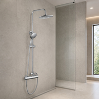 Ensemble de douche carré effet pluie en chrome poli, système de douche de salle de bain avec mitigeur en laiton, douchette à main et barre coulissante, idéal pour appartement