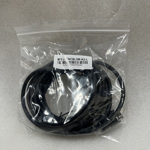 สายเคเบิลอุปกรณ์แปลงสัญญาณมิตซูบิชิ รุ่น MR-J3ENCBL5M-A2-L - Product Image 1
