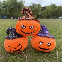 En gros, Peluche citrouille d'Halloween douce, Oreiller chapeau de sorcier d'horreur, Jouet plante mignon et idée cadeau, en coton PP brodé