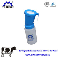Gobelet de trempage des mamelons de 300 ml avec échelle graduée, en plastique résistant aux chocs, pour l'hygiène des vaches laitières en ferme laitière