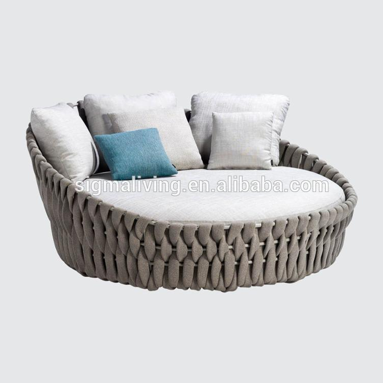 New casual outdoor patio furniture rattan daybed wicker sun lounger