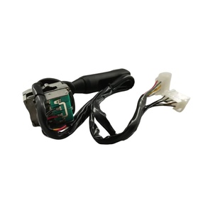 Repuestos de Alta Calidad para Camiones, Accesorios de Interruptores Automotrices 6205400045, Interruptor Combinado para Camión MB - Product Image 4