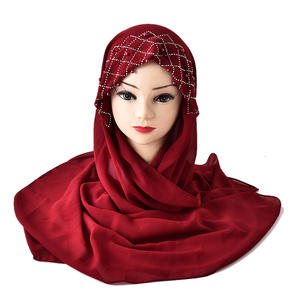 热销非洲中东新款11色民族风格连帽围巾珍珠雪纺杜拜头巾