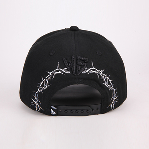 Cappellini Sportivi con Strass, Design di Fabbrica, 5 Pannelli, Visiera Curva, Berretto da Baseball in Camoscio con Logo Personalizzato - Product Image 5