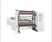 Machine à remonder, cliveuse, automatique, pour rouleaux de papier