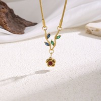 Collier Pendentif Tulipe Feuille Chaîne Os de Serpent Zircon Coloré pour Femmes Ornements Élégants Vente en Gros Premium TGXL14683