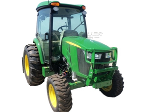 Tractor Agrícola 4x4 Usado con Implementos Completos a Precios Muy Económicos en Venta - Product Image 5