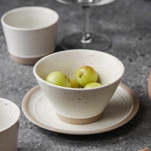 Vente chaude Vaisselle Japonaise Beige Couverts En Céramique Ensemble Porcelaine Cuillère Assiette et Bols Ensemble pour <span class=keywords><strong>Restaurant</strong></span> - Product Image 2