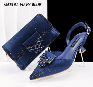 Set di Lusso 2026 <span class=keywords><strong>con</strong></span> Borsa Clutch Glitterata e <span class=keywords><strong>Scarpe</strong></span> <span class=keywords><strong>con</strong></span> <span class=keywords><strong>Tacco</strong></span> Alto per Donna, Stile Italiano - Product Image 1