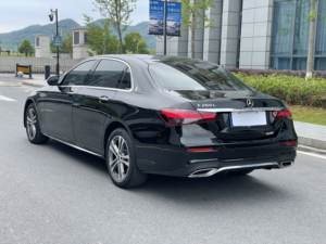 El <span class=keywords><strong>Precio</strong></span> de Exportación del <span class=keywords><strong>Mercedes</strong></span>-Benz <span class=keywords><strong>Clase</strong></span> <span class=keywords><strong>E</strong></span> <span class=keywords><strong>E</strong></span> 260L Sports <span class=keywords><strong>2022</strong></span>, Auto Usado Profesional de Gasolina, Es Bajo - Product Image 5