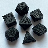 Lot de 7 dés rétro creux D6 numérotés, dés polyédriques sculptés DIY pour jeux de rôle DND/TRPG, D20/D12/D10/D8/D4 inclus