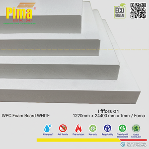 Hoja de tablero de espuma WPC de PVC blanco de grado de muebles respetuoso con el medio ambiente 25mm de espesor 0,6G/cm3 densidad para decoración de diseño de pared de cocina - Product Image 1