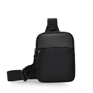 Nouveautés en gros : Sacs de poitrine pour hommes, légers, imperméables, avec logo personnalisé, pour un usage quotidien - Product Image 1