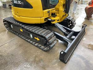 Excavadora Hidráulica Pequeña Usada CAT303.5C de 3.5 Toneladas, Mini Excavadora de Cadenas CAT303.5C en Venta - Product Image 3