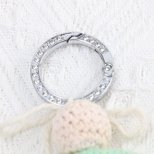 <span class=keywords><strong>Porte</strong></span>-clés <span class=keywords><strong>en</strong></span> <span class=keywords><strong>macramé</strong></span> tissé à la main <span class=keywords><strong>en</strong></span> fil de coton écologique 2026, forme 3D, pendentif <span class=keywords><strong>arc</strong></span>-<span class=keywords><strong>en</strong></span>-<span class=keywords><strong>ciel</strong></span>, pompon, ornement pour sac et voiture, <span class=keywords><strong>en</strong></span> acier inoxydable - Product Image 4