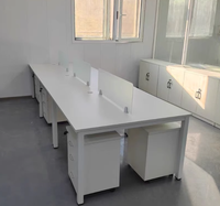 Table d'ordinateur de bureau de poste de travail d'employé de style moderne de haute qualité avec le piédestal mobile