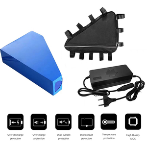 แบตเตอรี่ทรงสามเหลี่ยมแบบกันน้ำ IP65 52V 30Ah/24Ah พร้อมระบบ <span class=keywords><strong>BMS</strong></span> สำหรับจักรยานไฟฟ้า ใช้ในวันฝนตก สำหรับธุรกิจส่งอาหาร - Product Image 1
