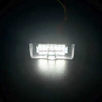 Accessoires de voiture transparents lumineux LED lampe de numéro de plaque d'immatriculation pour Toyota Rav4 Prius Alphard Vellfire