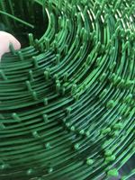 Prix d'usine, haute qualité, treillis soudé carré en PVC vert, mailles de 1/2 pouce x 1/2 pouce, longueurs personnalisées, services de pliage et de découpe