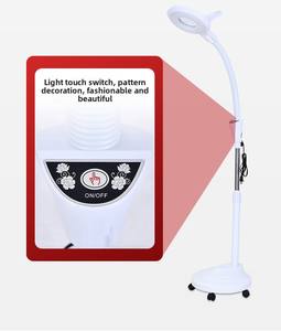 Lampada Ingrandente LED UFO a Luce Fredda con Protezione per gli Occhi, Controllo Touch/Pulsante/Manopola, Lampada da Terra con Ruote per Estetiste e Dentisti - Product Image 3