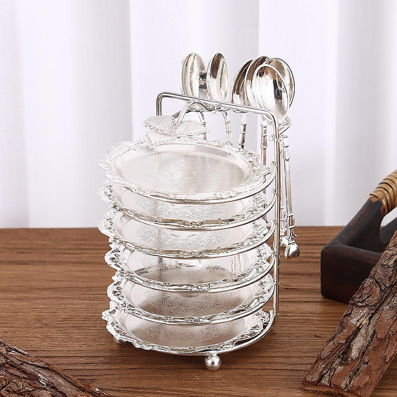 ชุดช้อนริบบิ้นสีเงินสามชิ้น พร้อมสีทอง