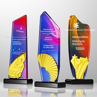 Trophée en cristal au design étoile créatif |   Récompenses Métalliques Personnalisées de Haute Qualité pour la Reconnaissance des Employés