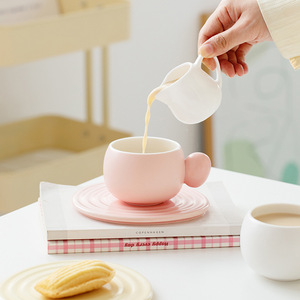 Taza de café de cerámica de alto nivel de apariencia estilo ins moderno simple leche casi taza de café platillo estilo <span class=keywords><strong>crema</strong></span> Morandi - Product Image 4