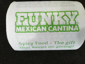 Papier toilette fantaisie en forme de fusil, cadeau amusant pour la salle de bain, gadget <span class=keywords><strong>militaire</strong></span> - Product Image 3