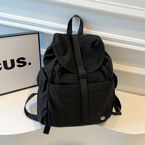 Sac à dos de sport décontracté noir grande capacité résistant à l'eau unisexe pour voyages en plein air - Product Image 1