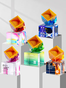 Trofeo de Cristal en Forma de <span class=keywords><strong>Cubo</strong></span> Creativo 2026, Personalizado con Grabado, para Reuniones Anuales de Empresa, Premio a Personal Destacado, Recuerdo, Medalla, Adorno - Product Image 1