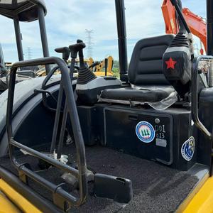 Mini pelleteuse sur chenilles Komatsu PC50MR d'occasion importée d'origine Moteur et pompe de haute qualité Capacité du godet de 5.5 tonnes 0,15 m³ - Product Image 4