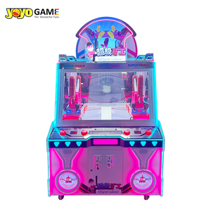 Máquina de Juego Operada con Monedas, Tipo Grúa de Peluche, con Premios Grandes, Tarjetas de Regalo, Refrigerios y Tijeras, en Inglés - Product Image 1