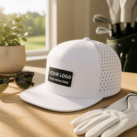 Casquette de golf Performance découpée au laser, respirante, à visière plate, structurée, avec logo personnalisé, ajustable 56-62cm, vente en gros OEM, faible MOQ