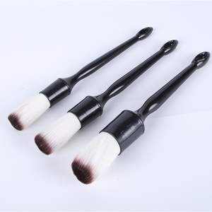 Brosse de détail professionnelle en plastique à poils doux pour le <span class=keywords><strong>nettoyage</strong></span> <span class=keywords><strong>intérieur</strong></span> <span class=keywords><strong>et</strong></span> <span class=keywords><strong>extérieur</strong></span> des voitures - Product Image 3
