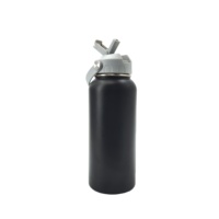 Bouteille isotherme en acier noir mat de 32 oz avec couvercle à paille rabattable, poignée rivetée, anti-fuite, pour sport, voyage, extérieur, gym, tasse à boire