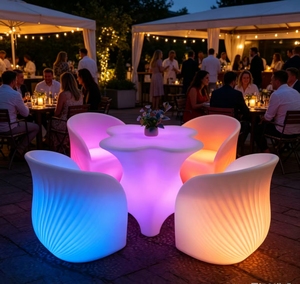 Set di Mobili Luminosi a LED RGB, Tavolo e Sedie a Forma di Fiore IP65 Impermeabile, Ricaricabile, 16 Colori Cangianti. Ideale per Patio Esterno - Product Image 1